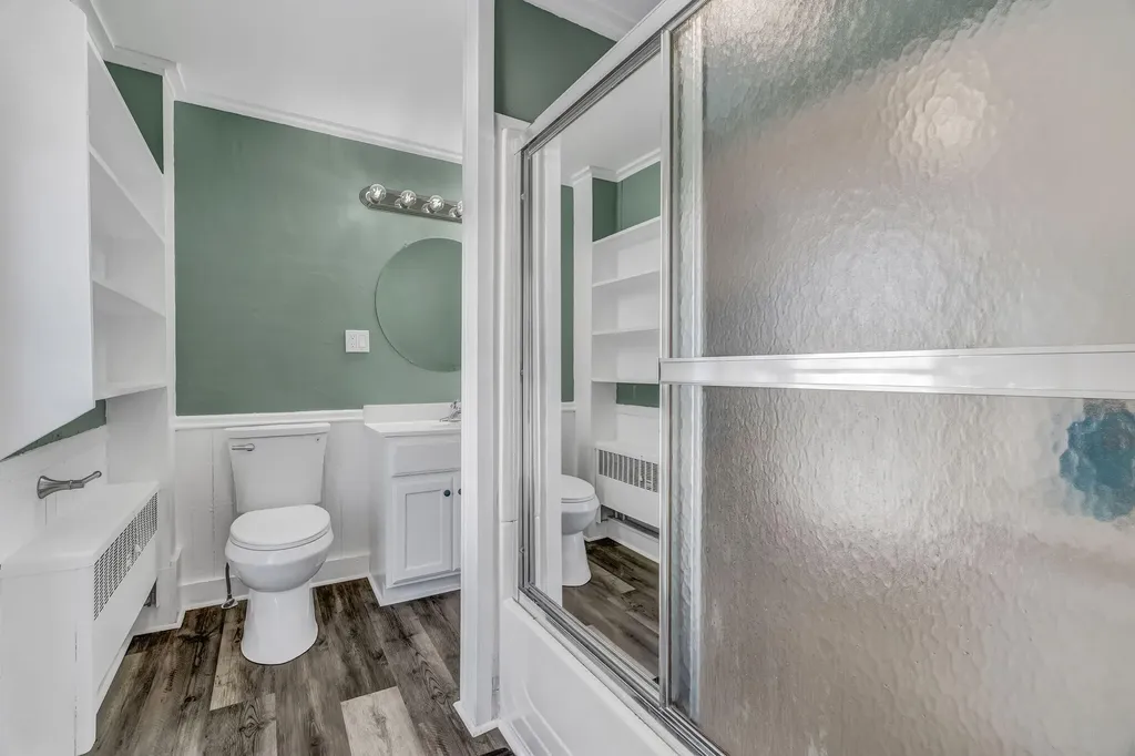 327 Essex Street Bangor ME 04401