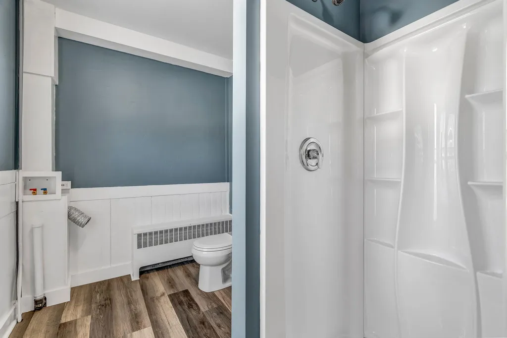 327 Essex Street Bangor ME 04401