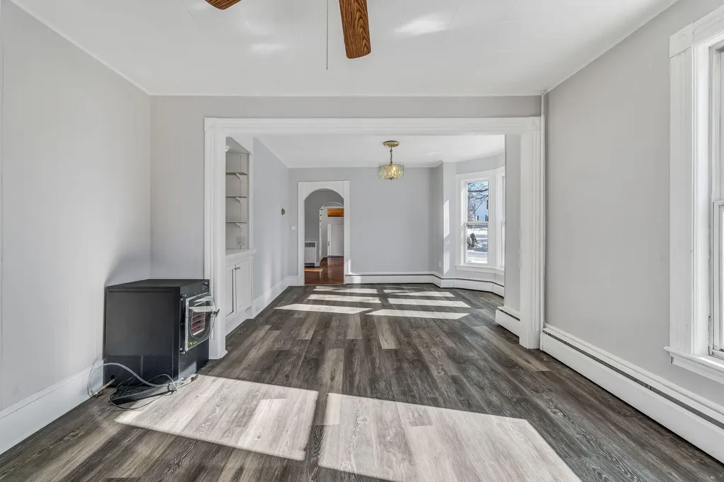 327 Essex Street Bangor ME 04401