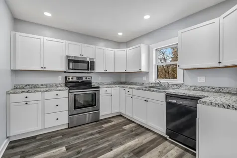 327 Essex Street Bangor ME 04401