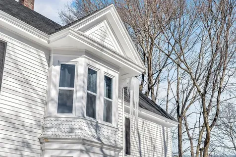 327 Essex Street Bangor ME 04401