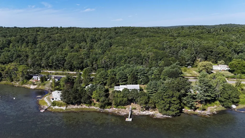 295 Mills Road Newcastle ME 04553