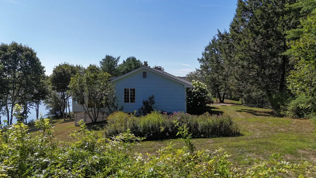 295 Mills Road Newcastle ME 04553