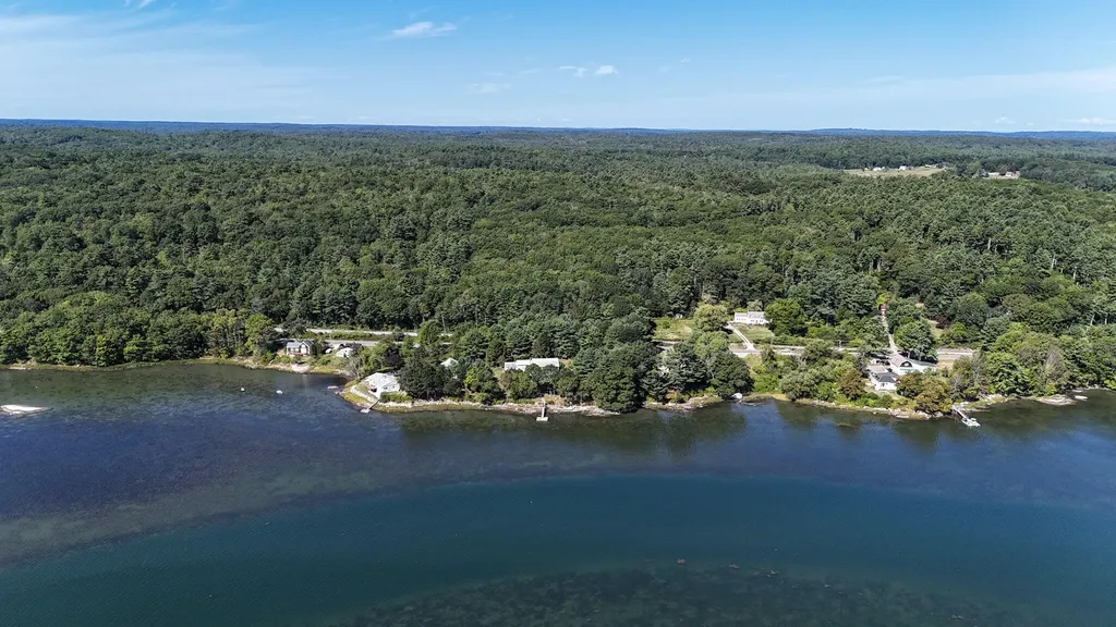 295 Mills Road Newcastle ME 04553