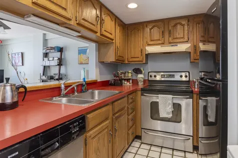 191 E Grand Avenue Old Orchard Beach ME 04064