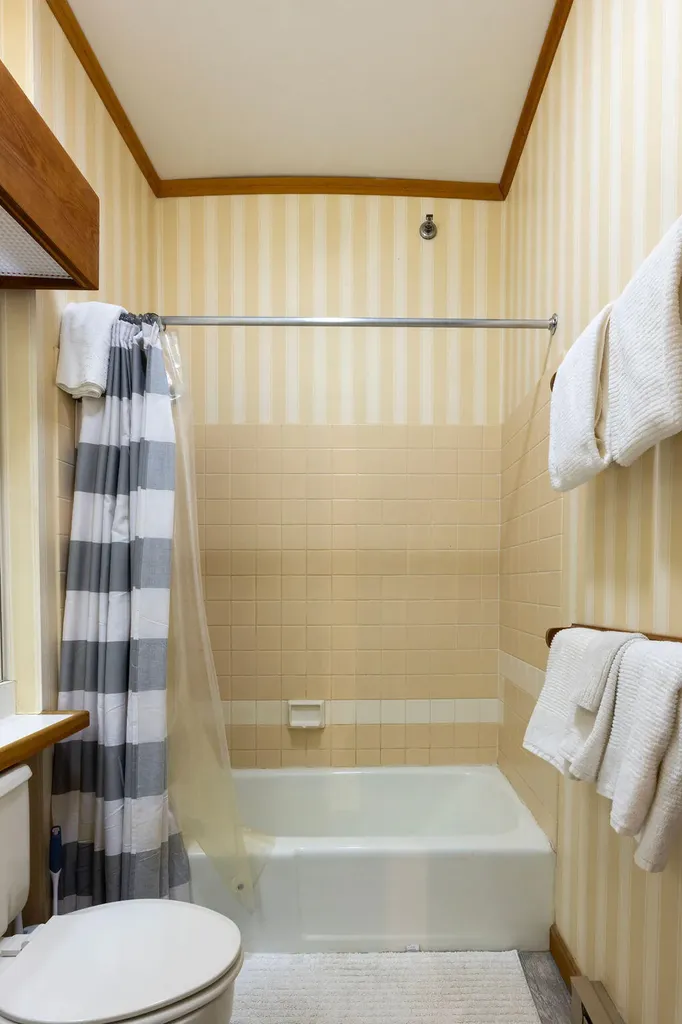 362 Sugartree Carrabassett Valley ME 04947