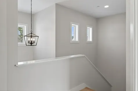 101 Owl's Nest Road Portland ME 04102