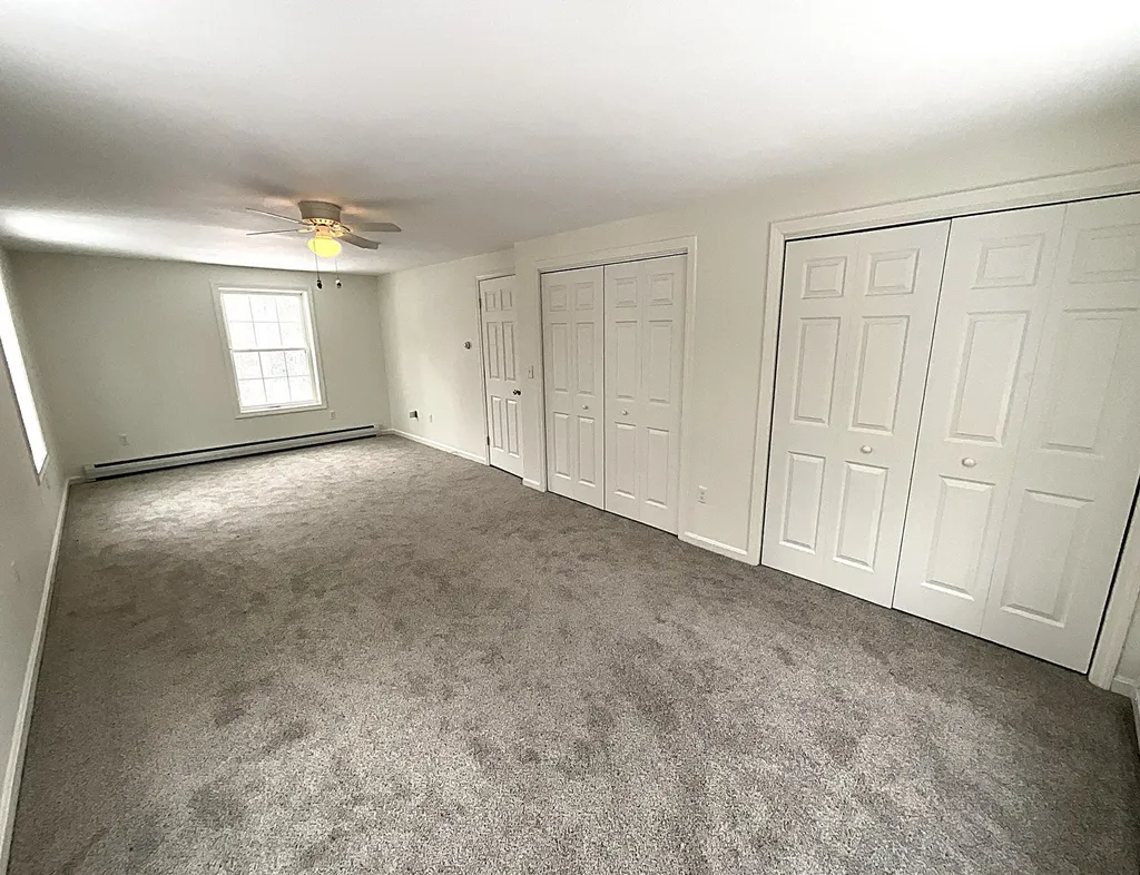 8 Evergreen Circle Limington ME 04049