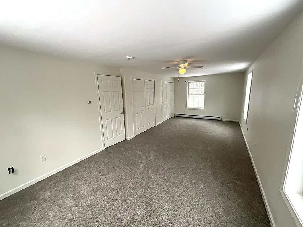 8 Evergreen Circle Limington ME 04049