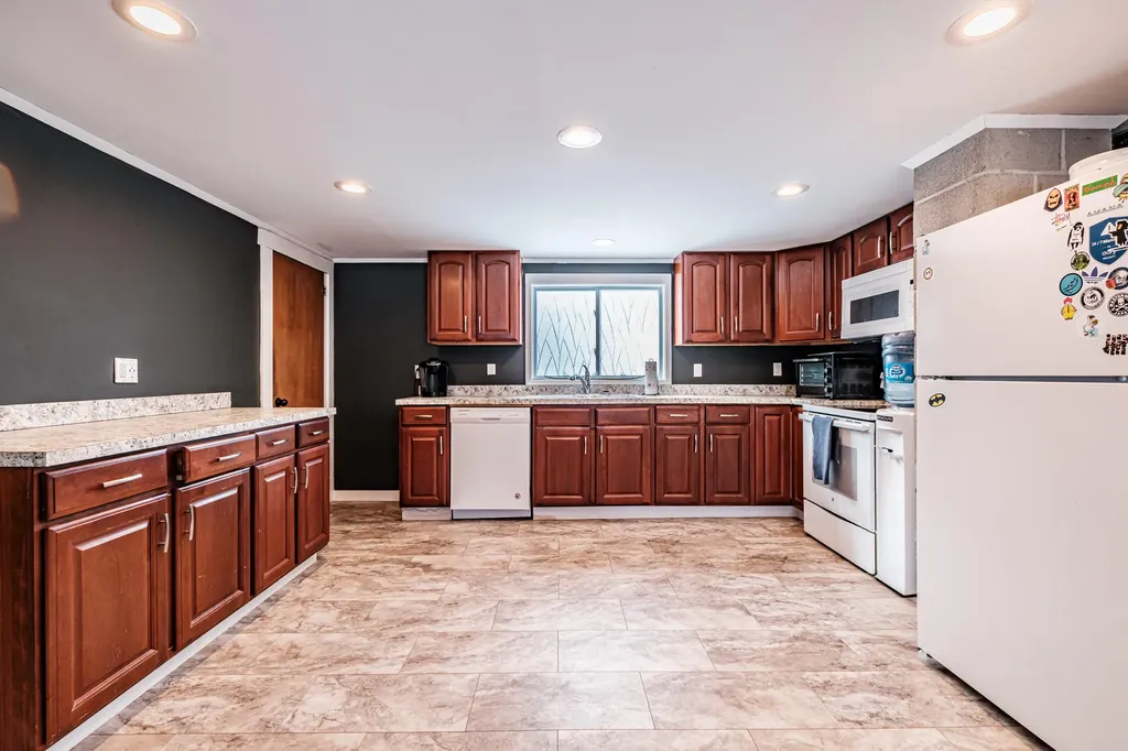 131 W Bethel Road Bethel ME 04217