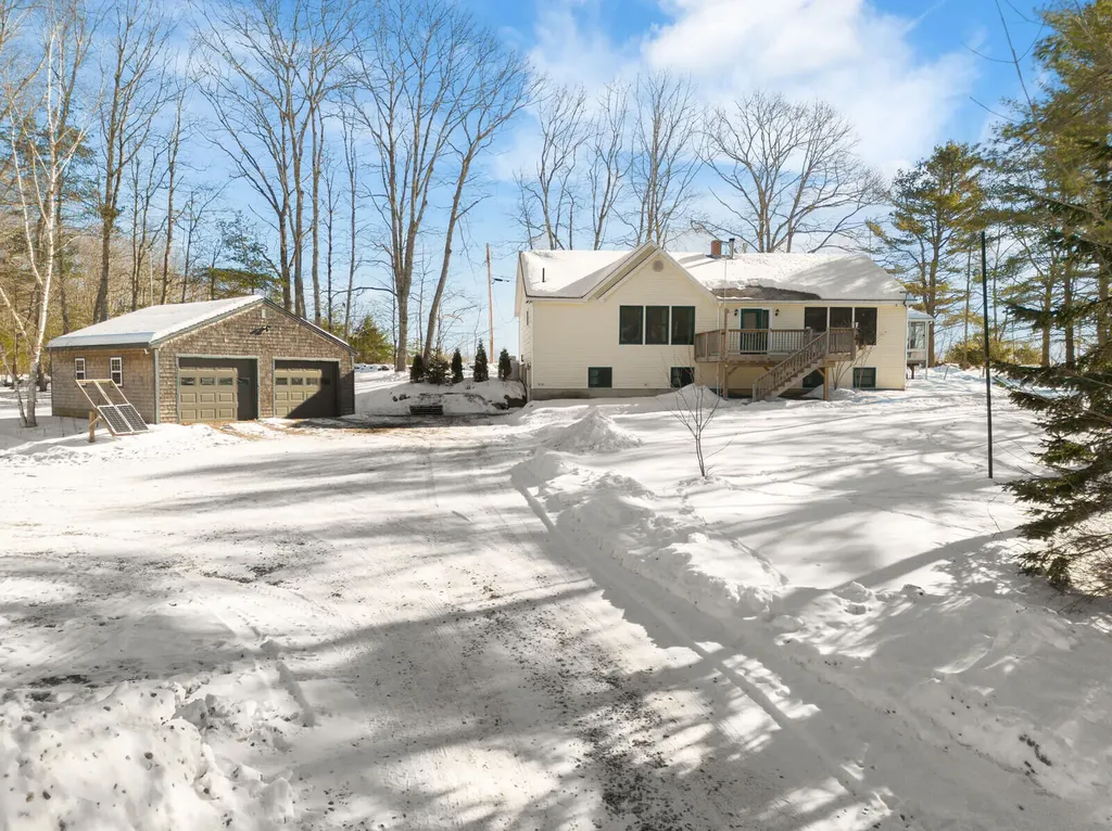 1941 Eastern Road Warren ME 04864