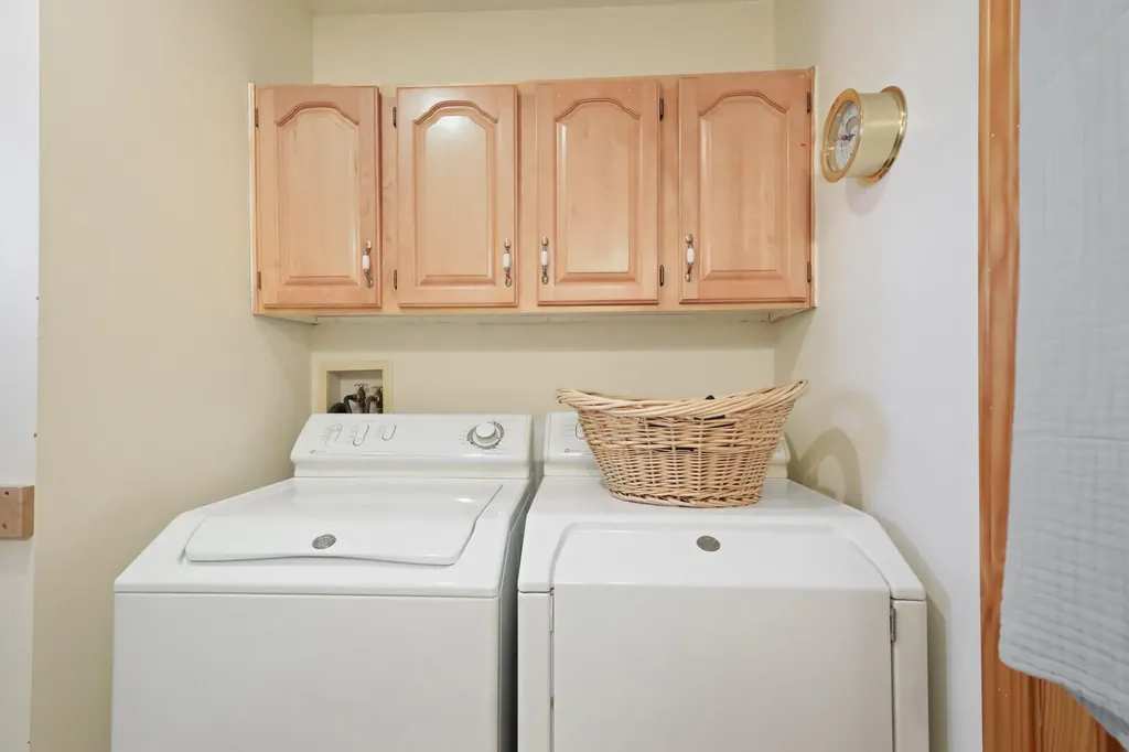 1941 Eastern Road Warren ME 04864