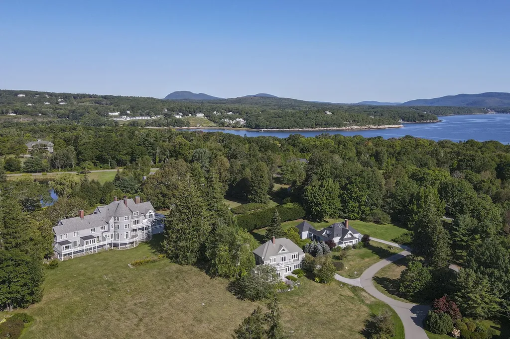 43 Eastward Rockport ME 04856