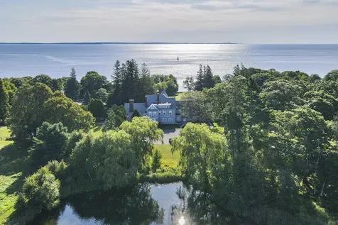 43 Eastward Rockport ME 04856