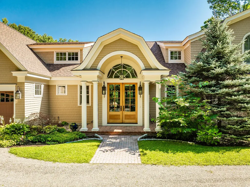 21 Penobscot Avenue Camden ME 04843