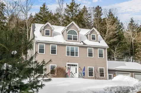 325 Lower Dedham Road Holden ME 04429