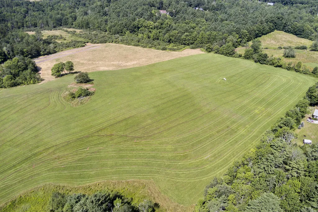 91 Simonton Road Camden ME 04843