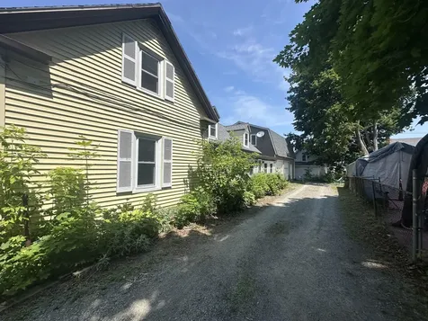 24 Grays Lane Old Town ME 04468