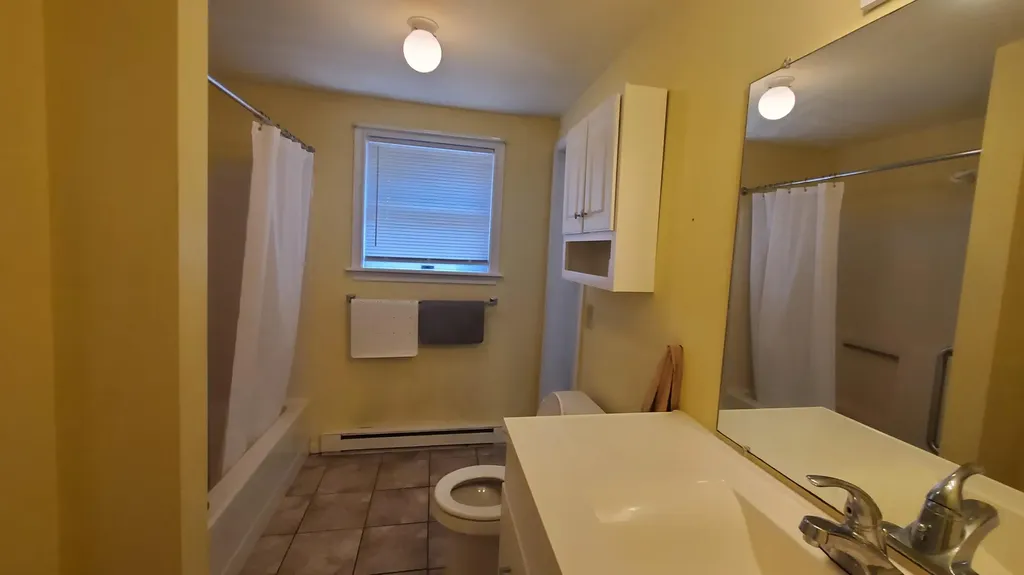 32 Cortland Circle Bangor ME 04401
