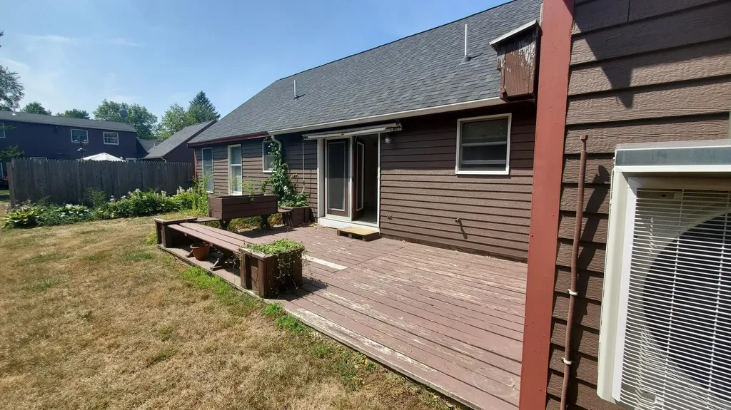 32 Cortland Circle Bangor ME 04401