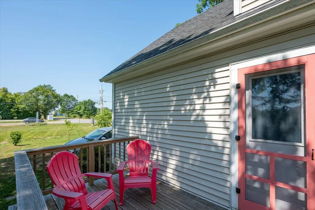 56 Thomaston Street Rockland ME 04841