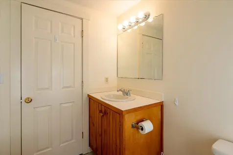56 Thomaston Street Rockland ME 04841