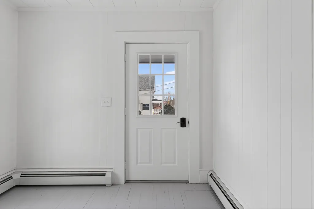 9 Brooks Street Augusta ME 04330