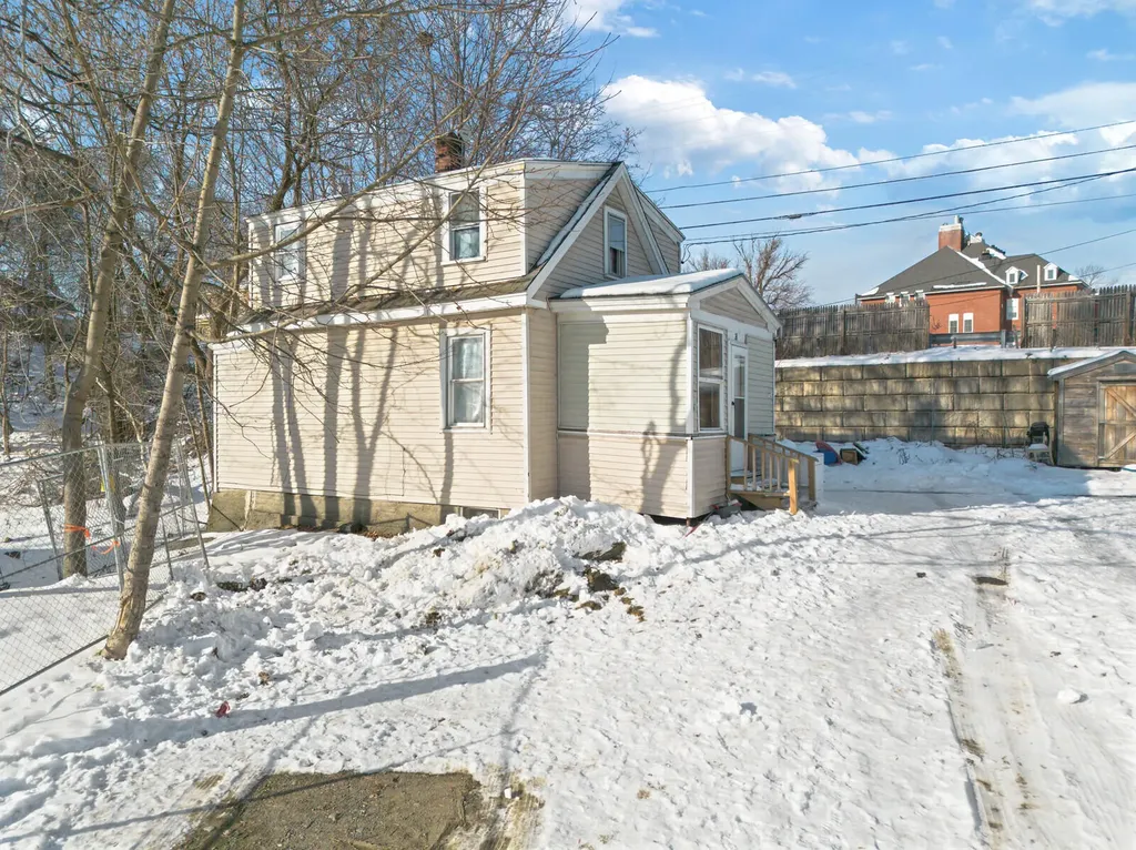 28-30 Gold Street Waterville ME 04901