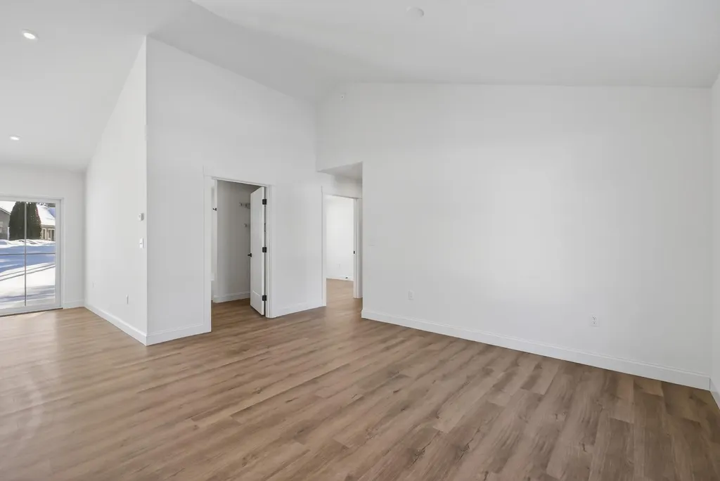 41 Village Green Circle Oakland ME 04963