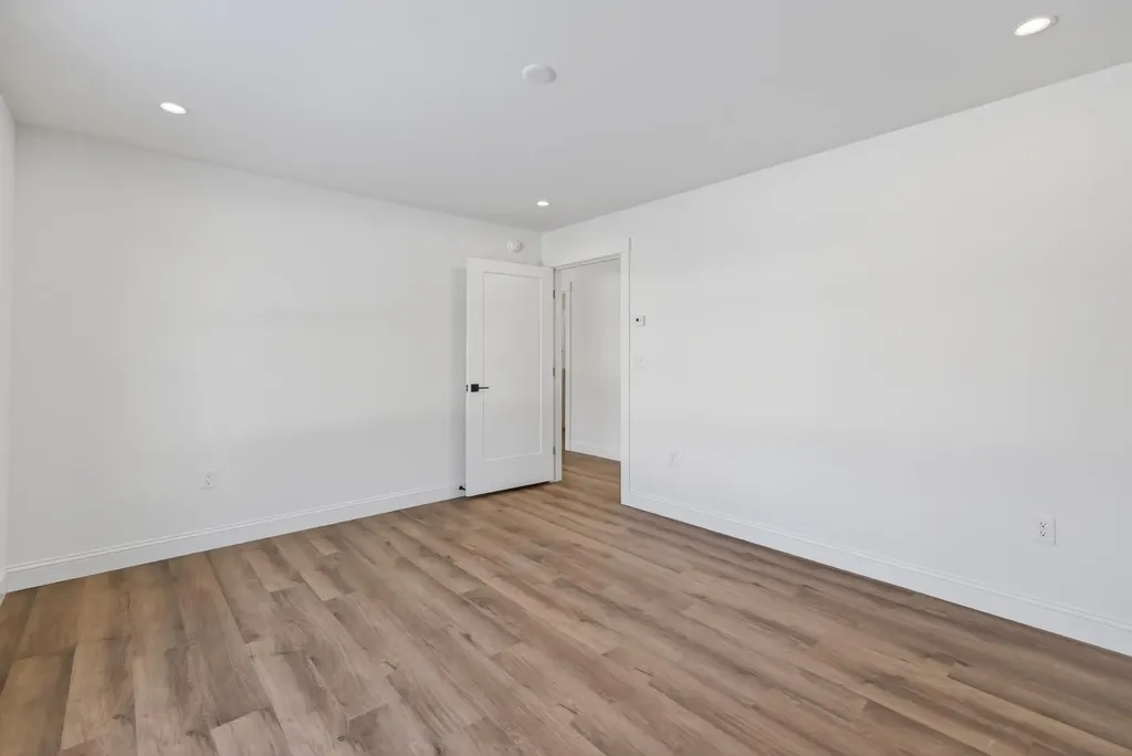 41 Village Green Circle Oakland ME 04963