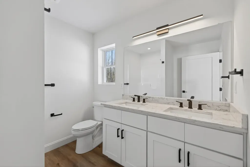 41 Village Green Circle Oakland ME 04963