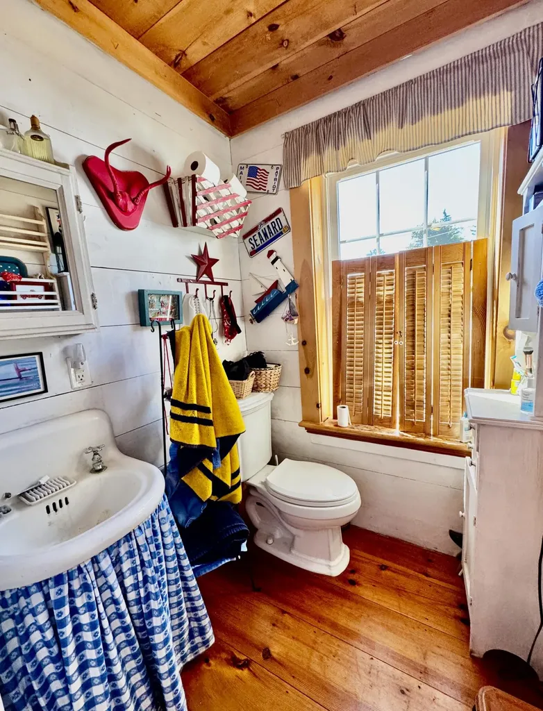 395 Port Clyde Road Saint George ME 04860