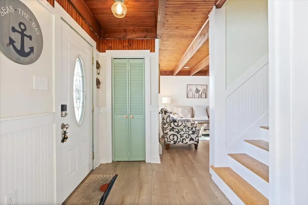 10 Lower Beach Road Saco ME 04072