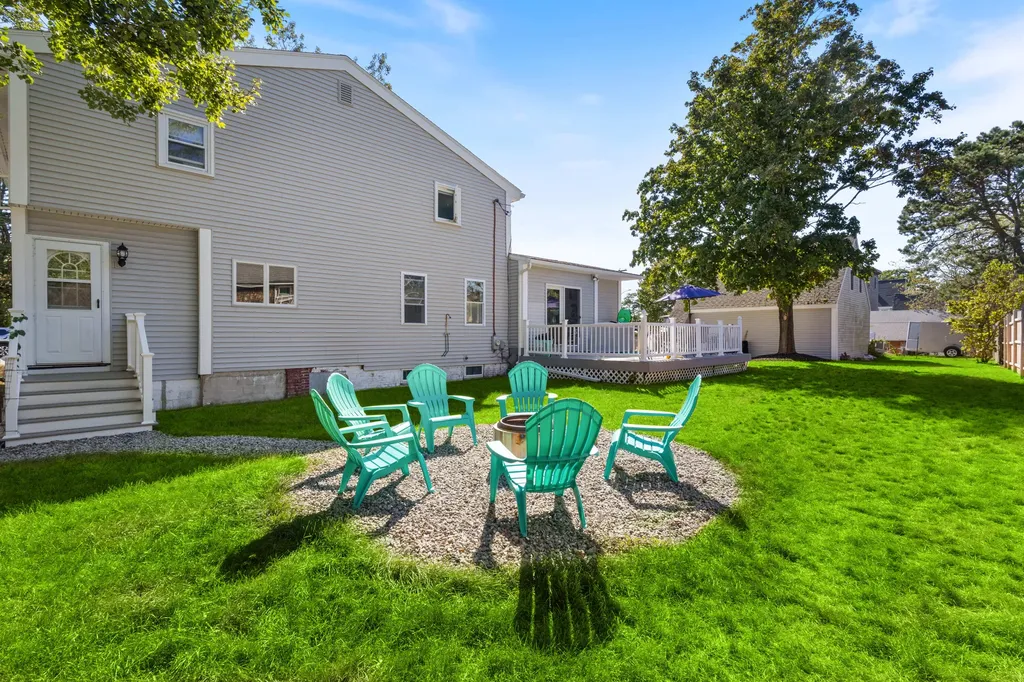 10 Lower Beach Road Saco ME 04072