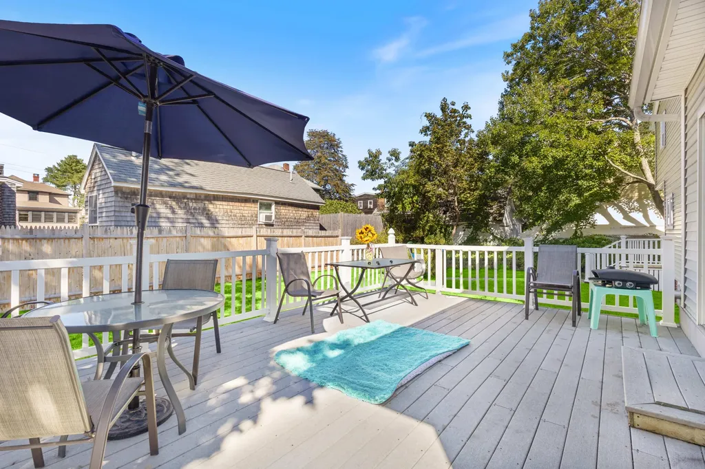10 Lower Beach Road Saco ME 04072