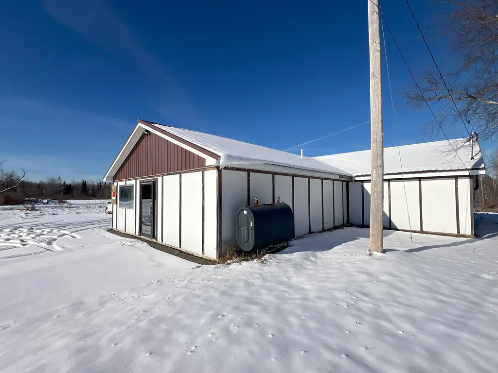 55 Lagrange Road Howland ME 04448