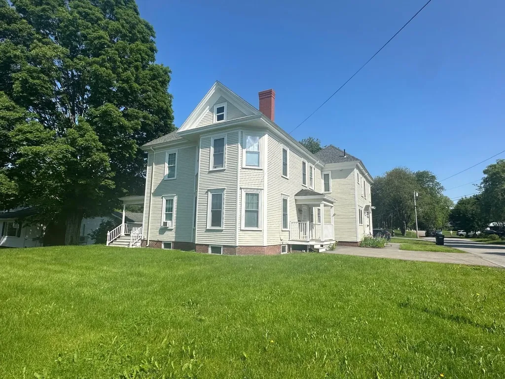 98 Fountain Street Bangor ME 04401