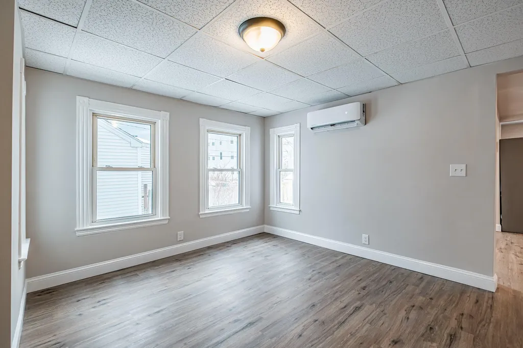 566 Washington Avenue Portland ME 04103