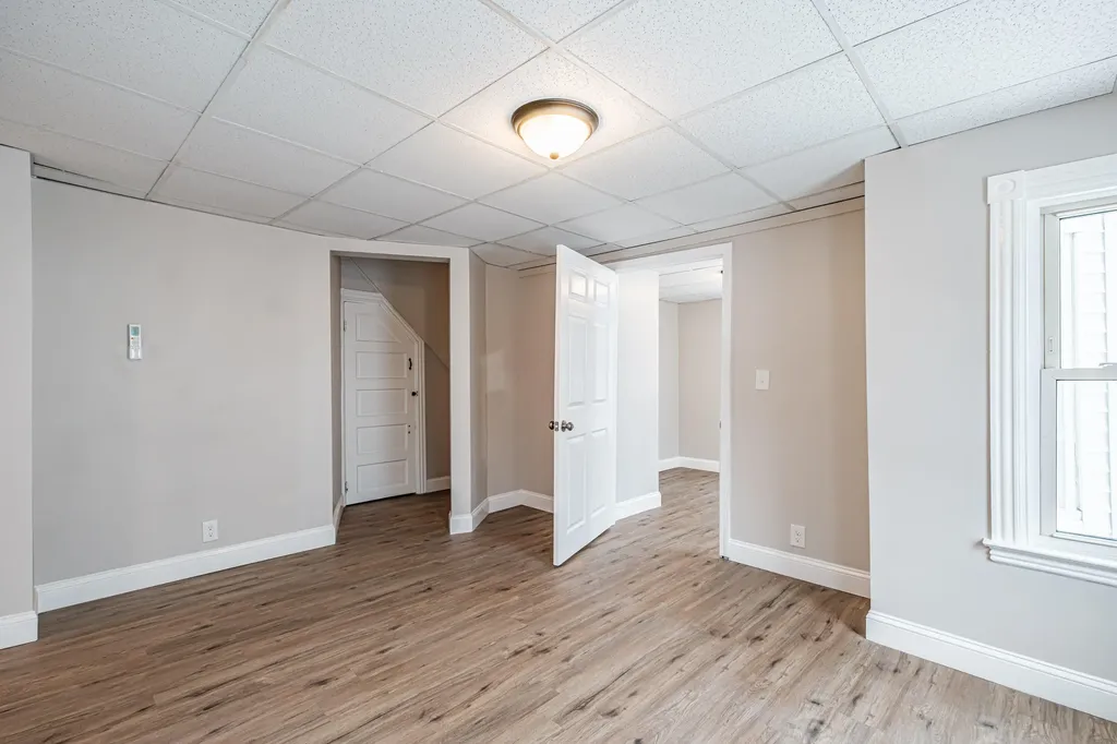 566 Washington Avenue Portland ME 04103