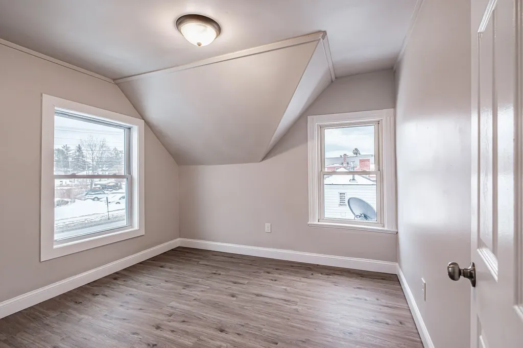 566 Washington Avenue Portland ME 04103