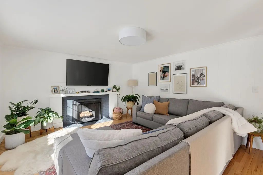 46 Johnson Heights Waterville ME 04901