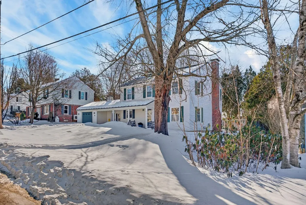 46 Johnson Heights Waterville ME 04901
