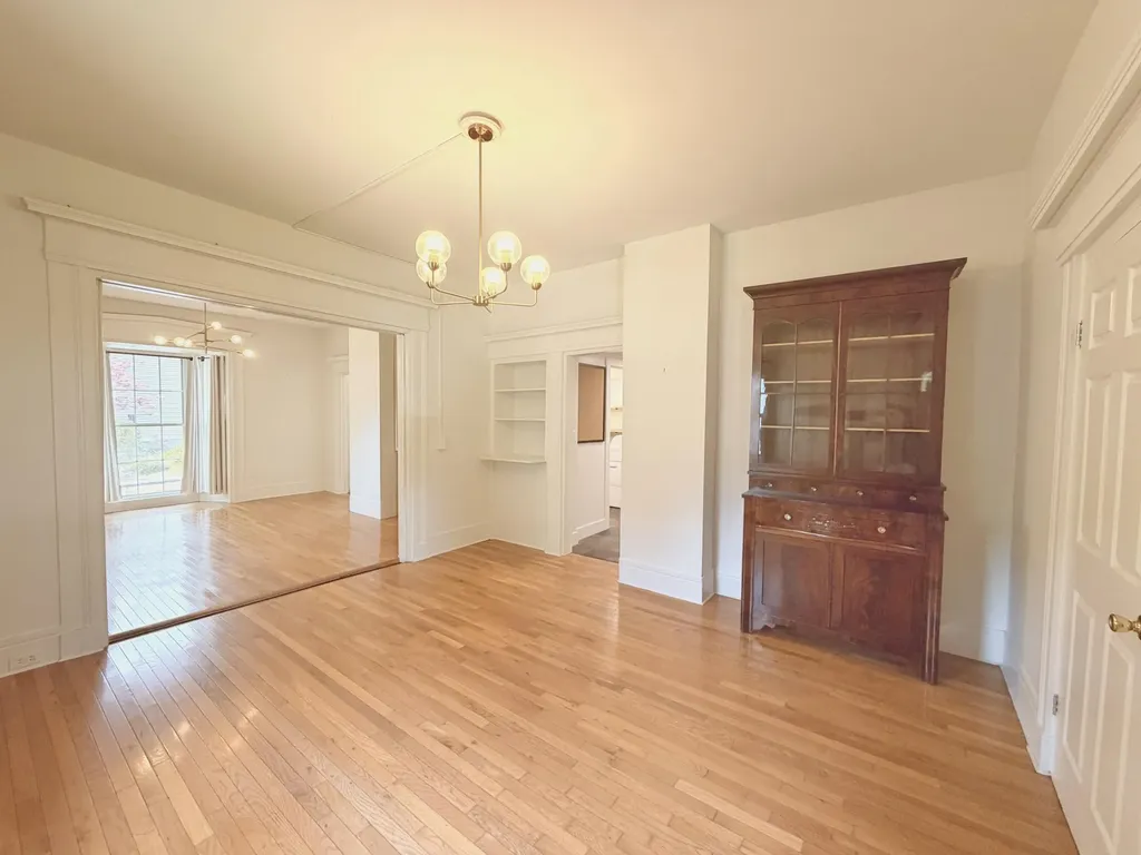 17 Grove Street Rockland ME 04841