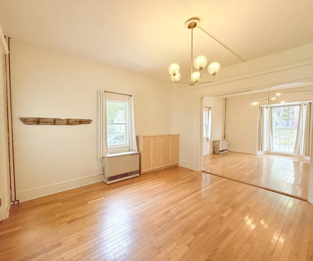 17 Grove Street Rockland ME 04841