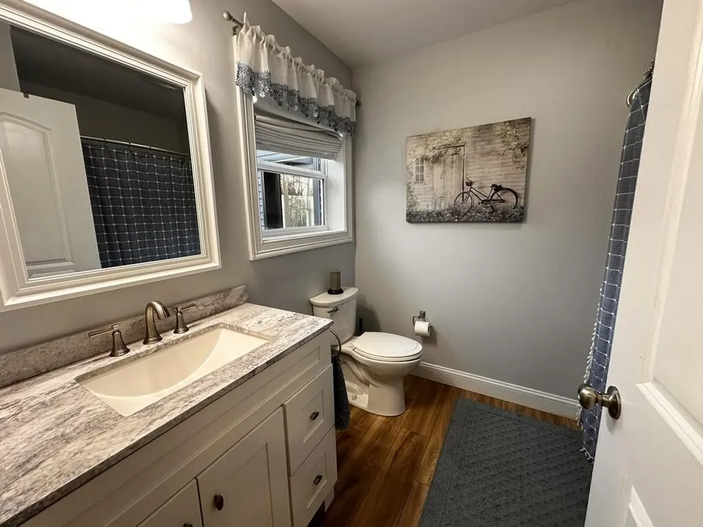 76 Knoll Crest Drive Bangor ME 04401