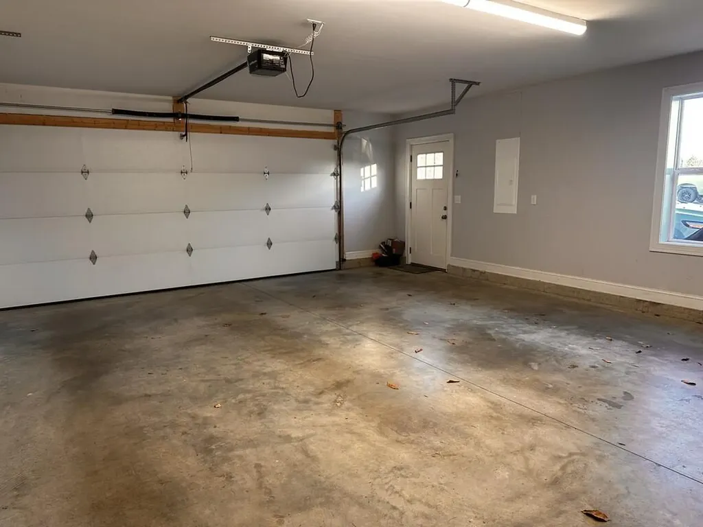 76 Knoll Crest Drive Bangor ME 04401