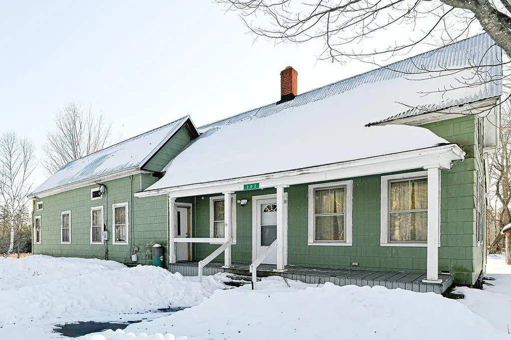 302 Lower Cross Road Lebanon ME 04027