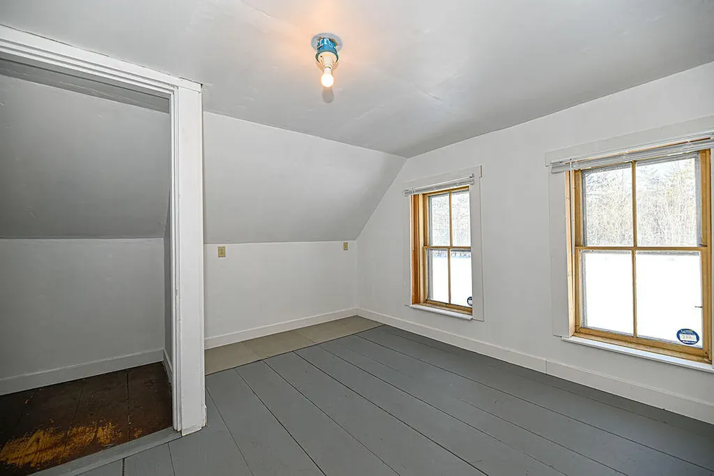 302 Lower Cross Road Lebanon ME 04027