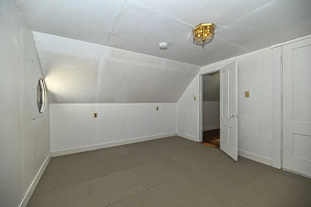302 Lower Cross Road Lebanon ME 04027