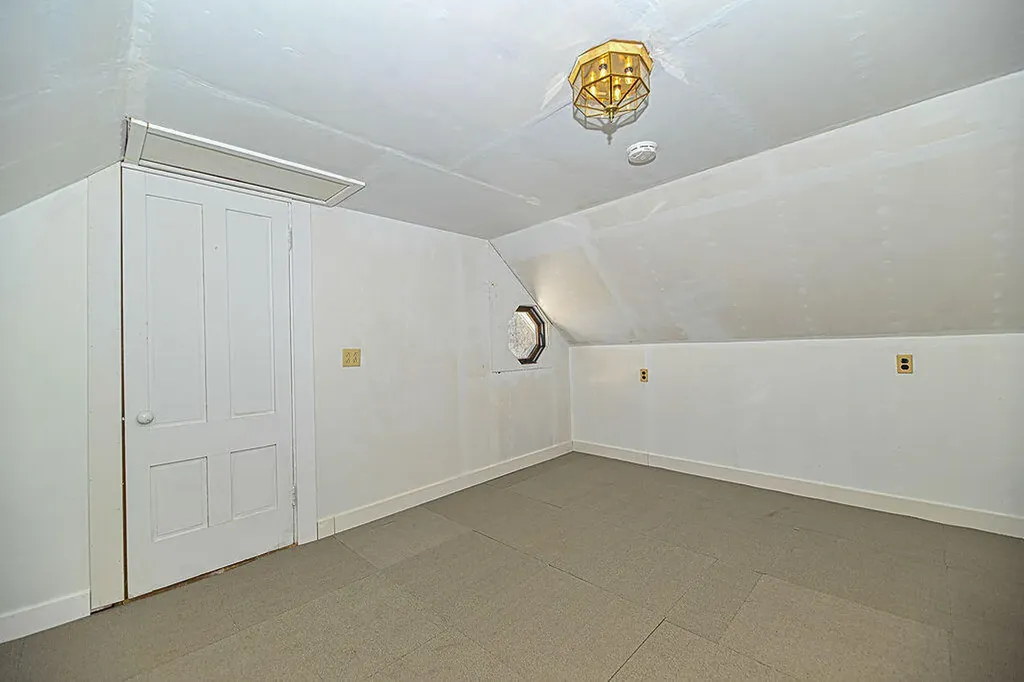 302 Lower Cross Road Lebanon ME 04027